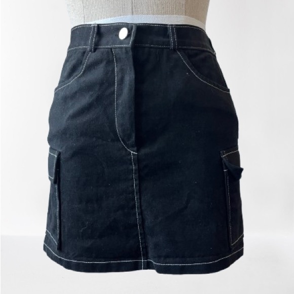 OAK + FORT Dresses & Skirts - 🛍️ Oak+Fort Cargo Mini Skirt